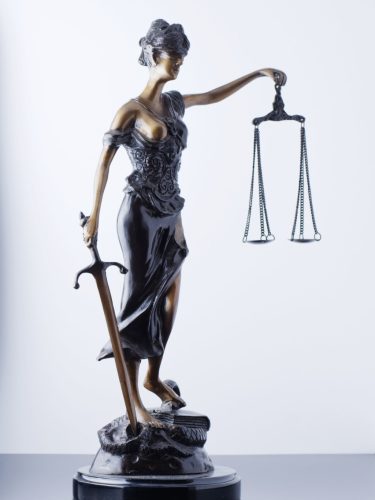 Bronz Justicia szobor - 77 cm