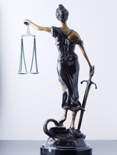 Bronz Justicia szobor - 77 cm